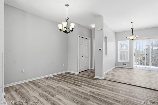 Building Photo - 513 Cherry Orchard Rd