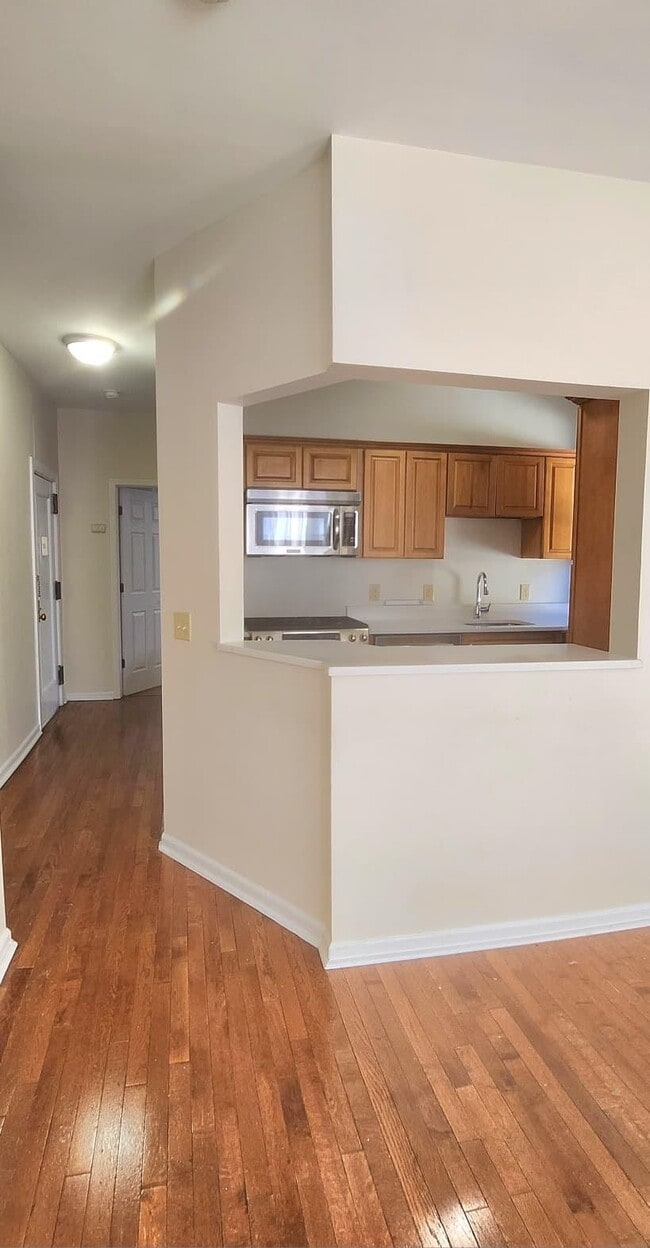Building Photo - 761 Avenue A