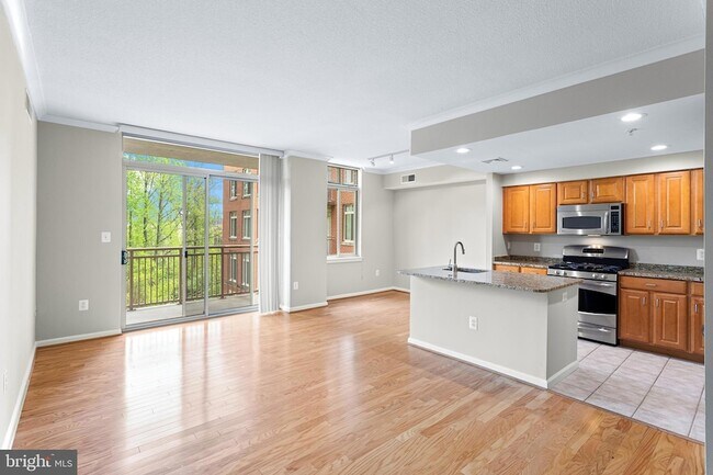 Building Photo - 4480 Market Commons Dr