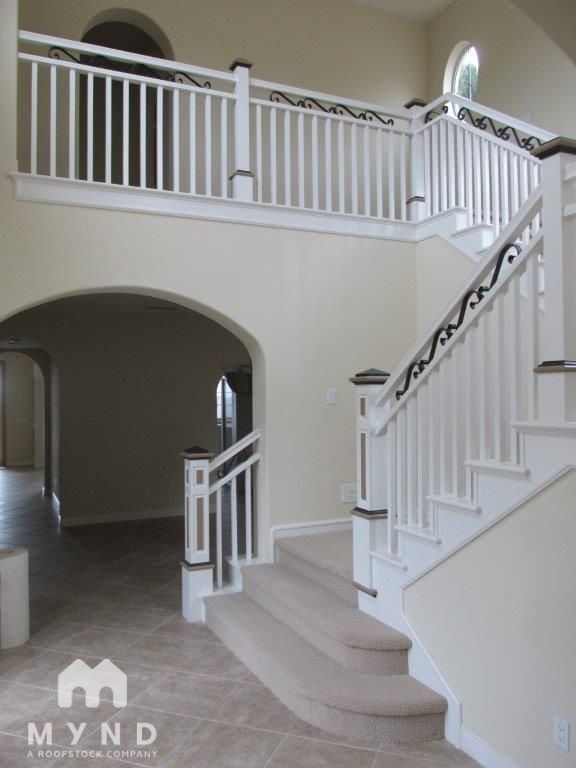 Building Photo - 5 Nerval