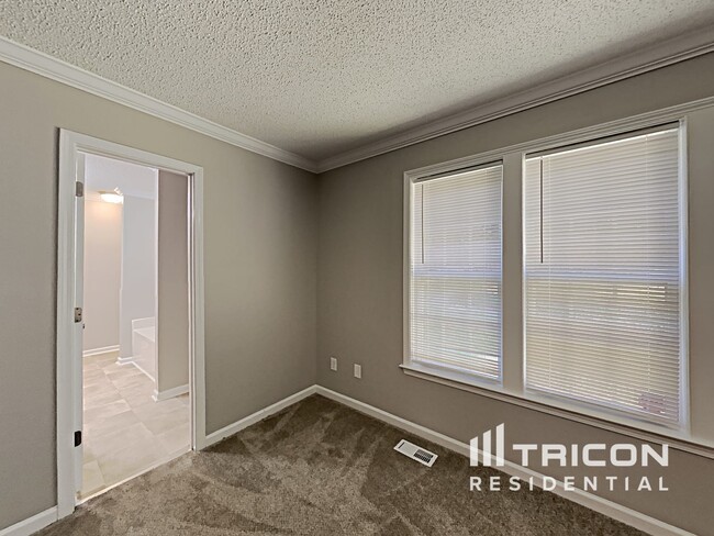 Building Photo - 108 MacBeth Cir