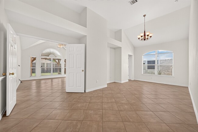 Building Photo - 3830 Flatwood Dr