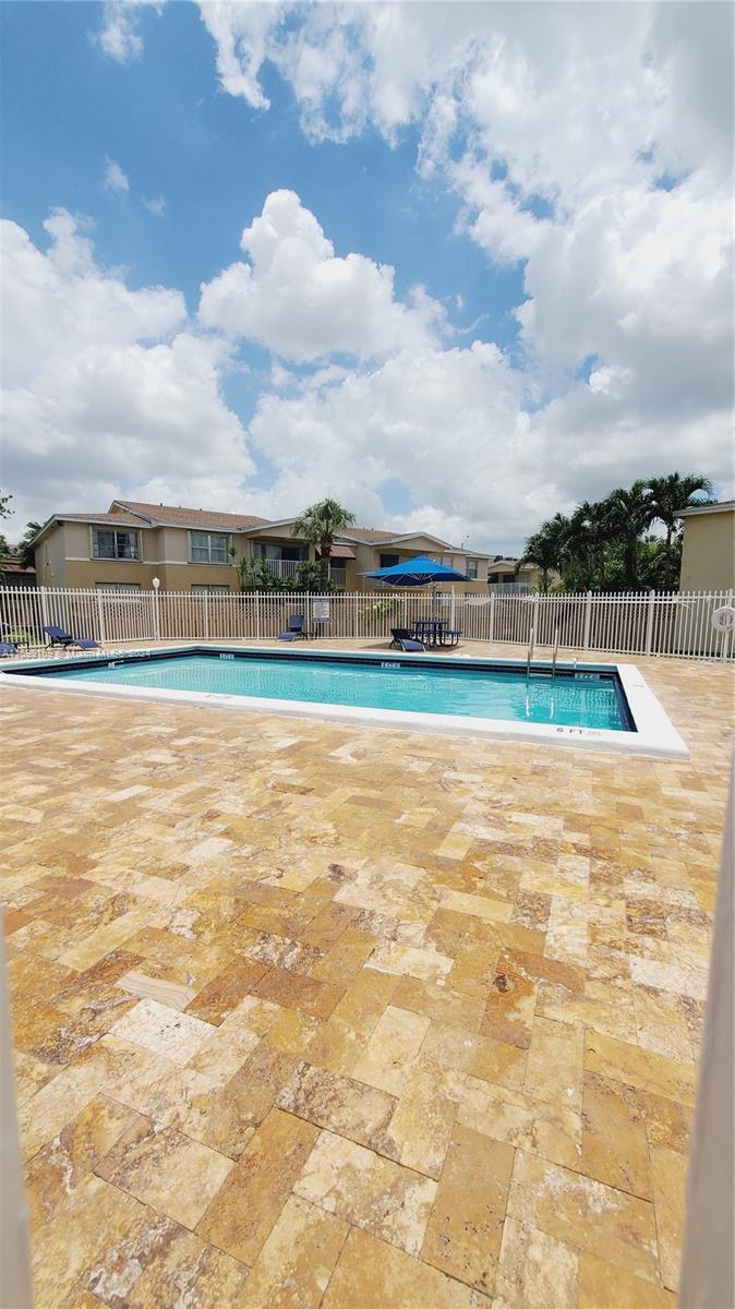 Building Photo - 4570 NW 79th Ave