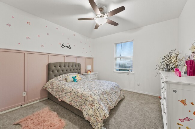 Building Photo - 30330 Parkside Passage Dr