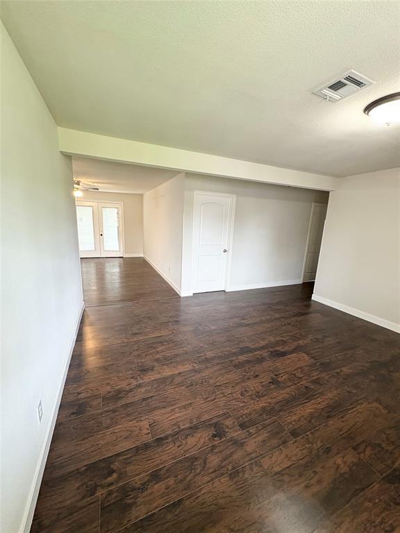 Building Photo - 3802 Westhampton Dr