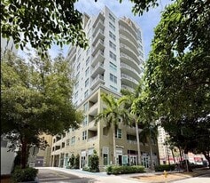 Building Photo - 3180 SW 22nd Ter