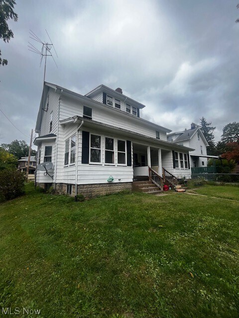 Building Photo - 1101 Estelle Ct SE
