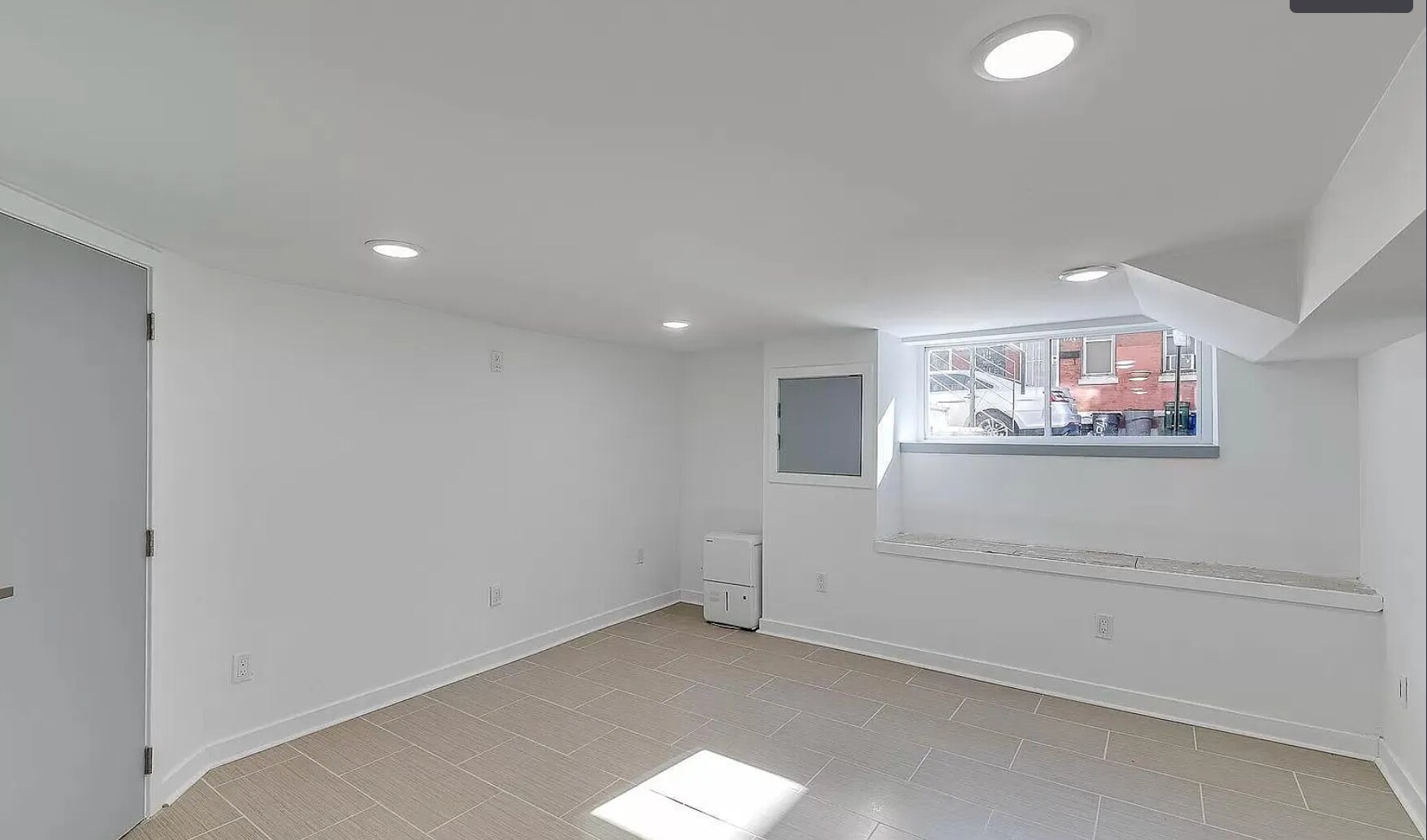 Building Photo - 1719 Arlington St