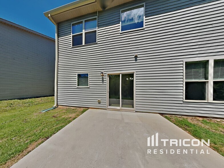 Building Photo - 239 Pamlico Dr