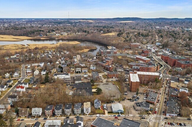 Building Photo - 1169 Adams St
