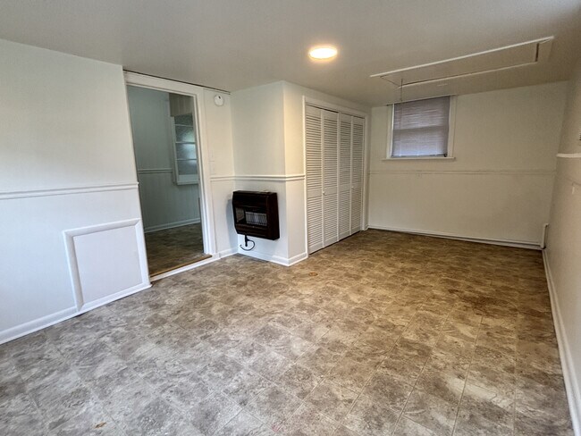 Building Photo - 1301 Richland Pl