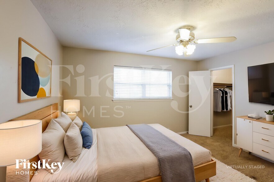 Building Photo - 25603 Pecan Valley Cir
