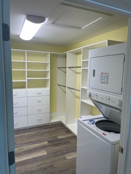 Building Photo - 1603 Palmetto Dr