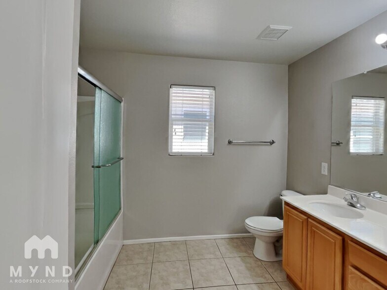 Building Photo - 60 Foxworth Ct