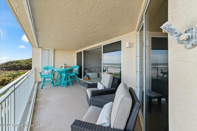 Building Photo - 925 Jimmy Buffett Mem Hwy