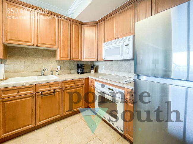 Building Photo - Furnished Waterfront Condo - Ready to Lease!