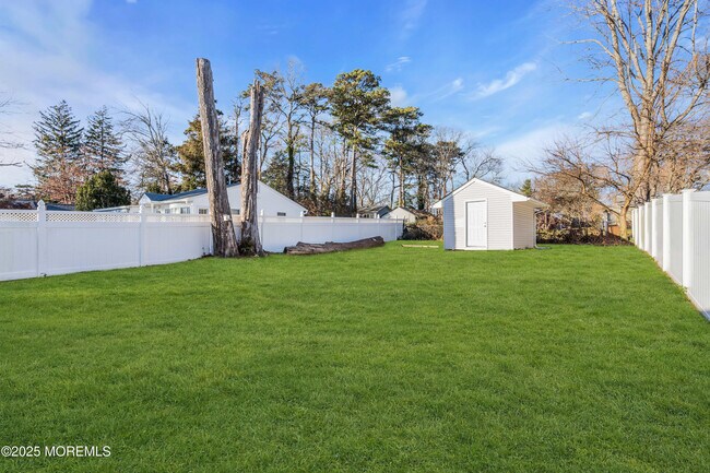 Building Photo - 315 Elizabeth Ave