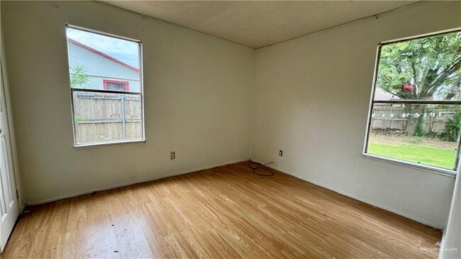 Building Photo - 2641 Suarez Dr