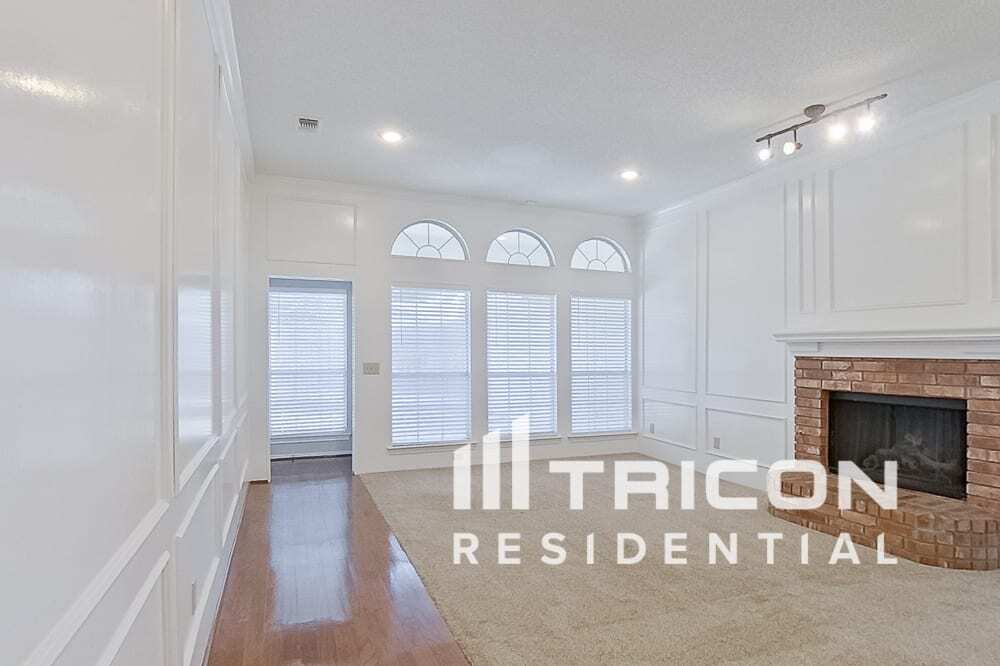 Building Photo - 2065 Mossberg Dr