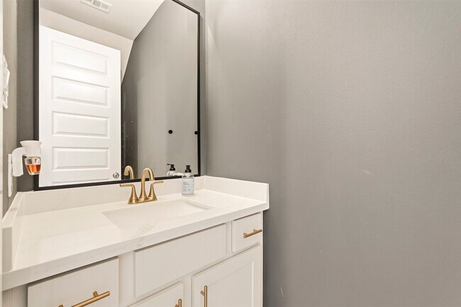 Building Photo - 26031 Horizon Star Ln