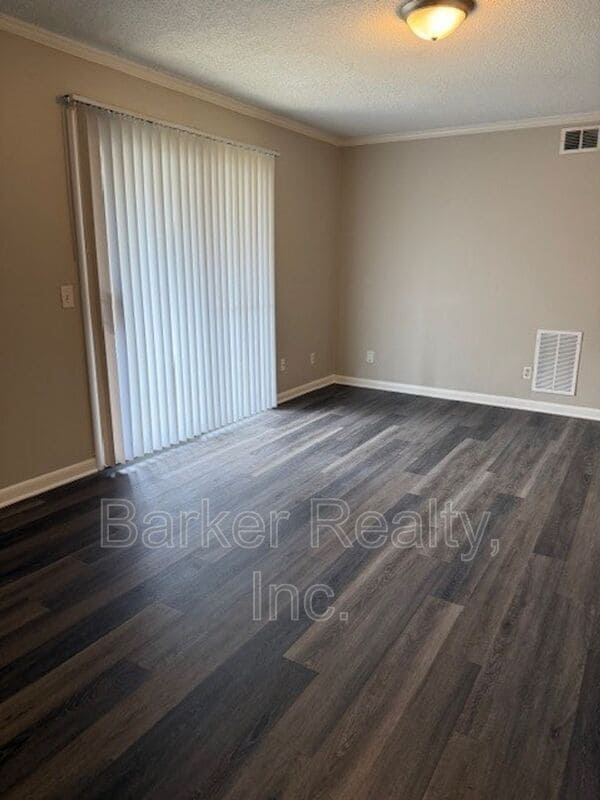 Building Photo - 203 E Ransom St