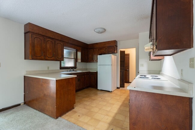 Building Photo - 105 Hanover Way