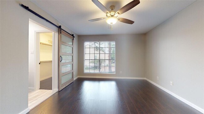 Building Photo - 14911 Wunderlich Dr