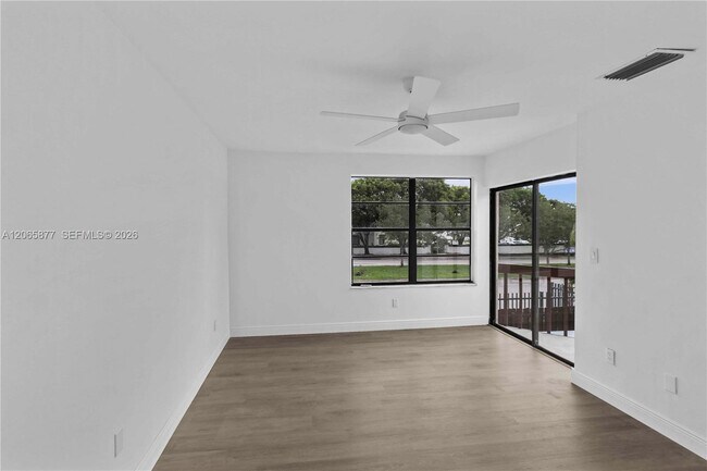 Building Photo - 622 NW 98th Ct