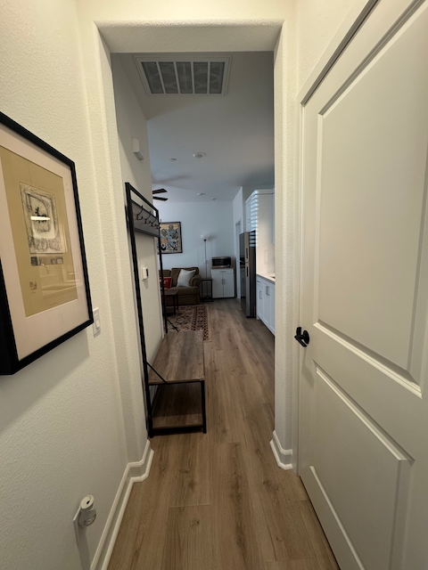 Building Photo - 283 Hadley Wy