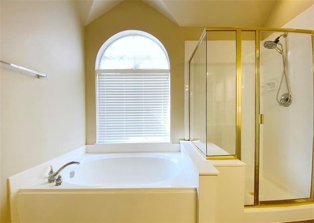 Building Photo - 3224 Heatherbrook Dr
