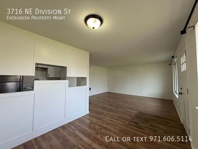 Building Photo - 3716 NE Division St