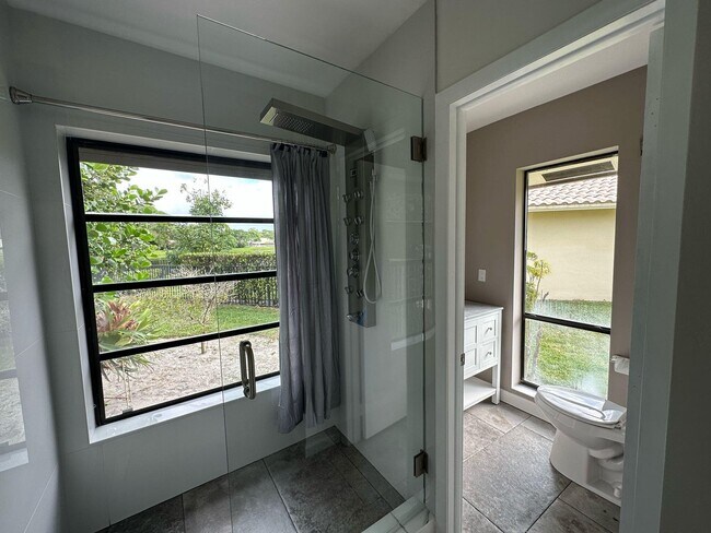 Building Photo - 7243 Encina Ln