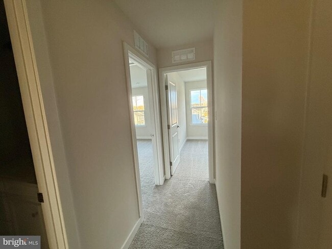 Building Photo - 4337 Reusch Cir