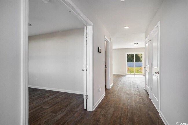 Building Photo - 380 Harvest Rdg Wy