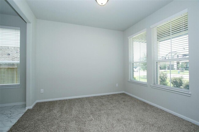 Building Photo - 14618 Twilight Knl Trl