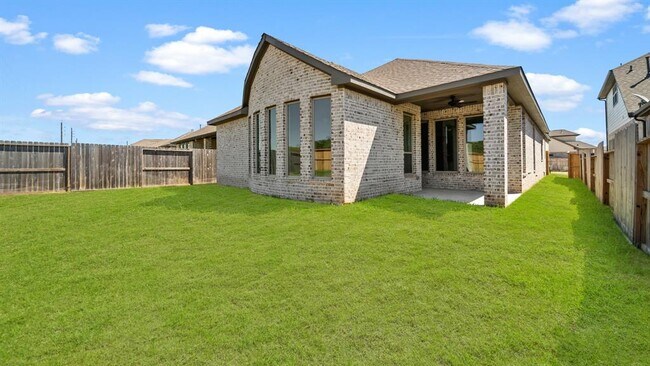 Building Photo - 1907 Meadow Trail Dr