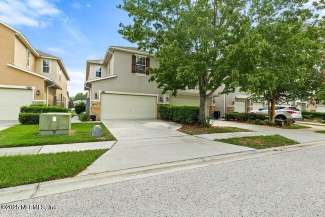 Primary Photo - 6019 Bartram Village Dr
