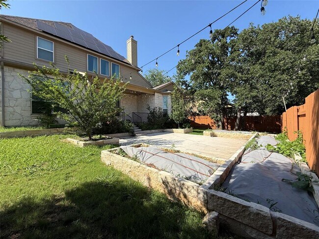 Building Photo - 4200 Rainy Creek Ln