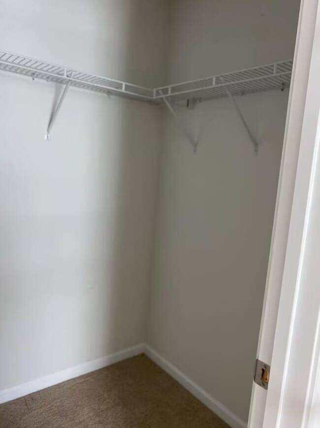 Building Photo - 9824 English Elm St