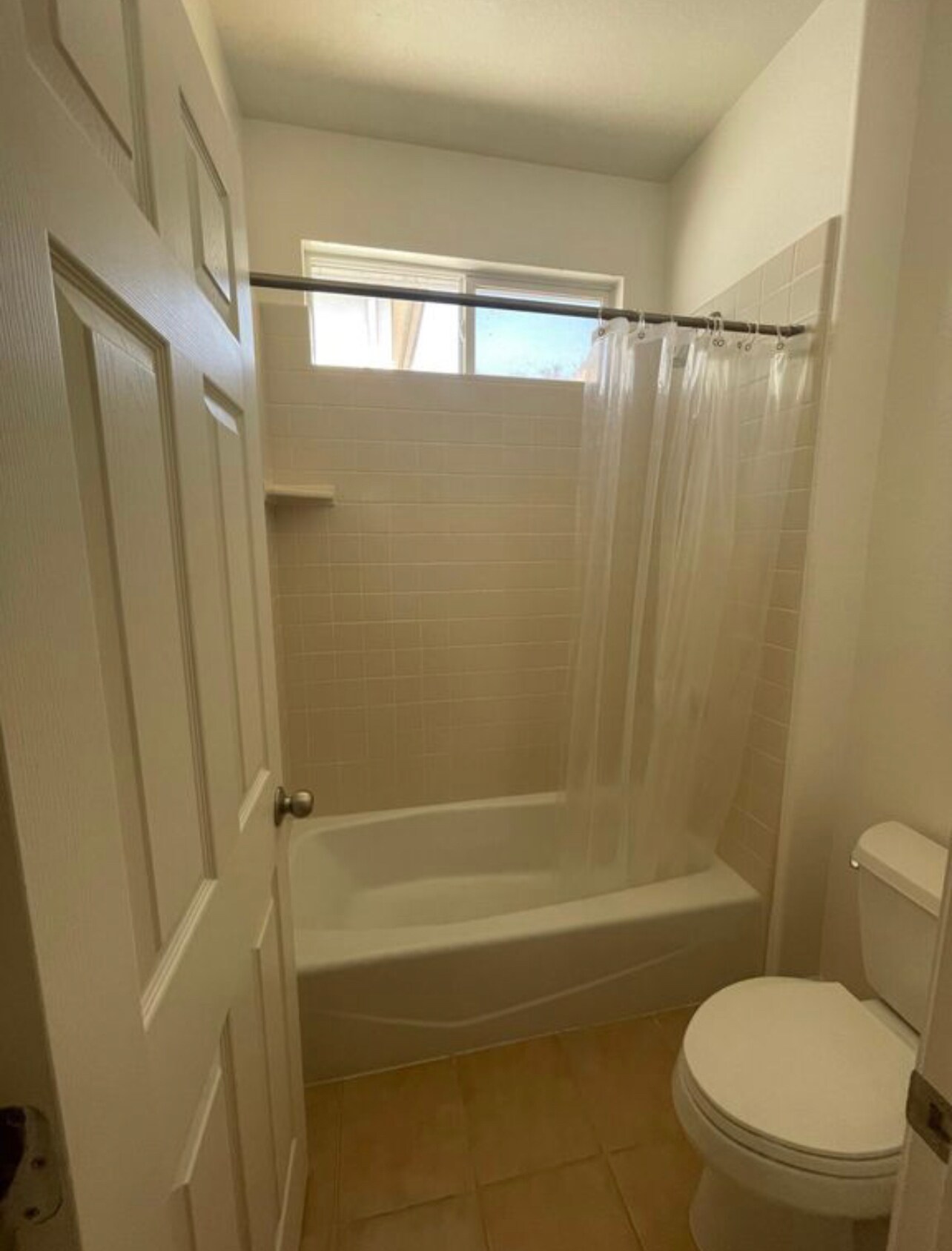 Building Photo - 672 Via Rialto
