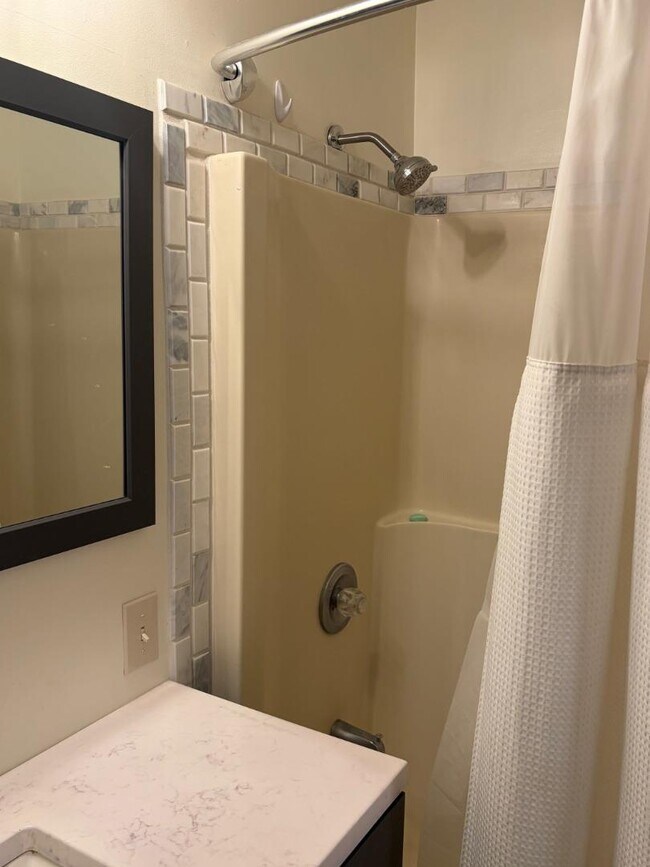 Building Photo - 11100 La Honda Rd