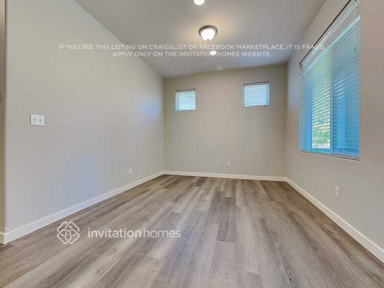 Building Photo - 9312 Stevens Ct NE