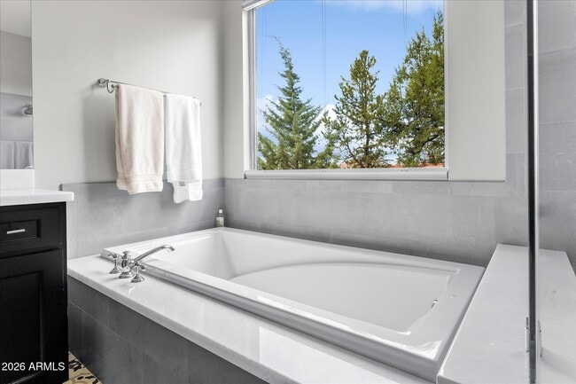 Building Photo - 3495 Navoti Dr