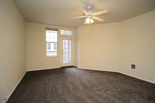 Building Photo - 1180 NE 63rd Way