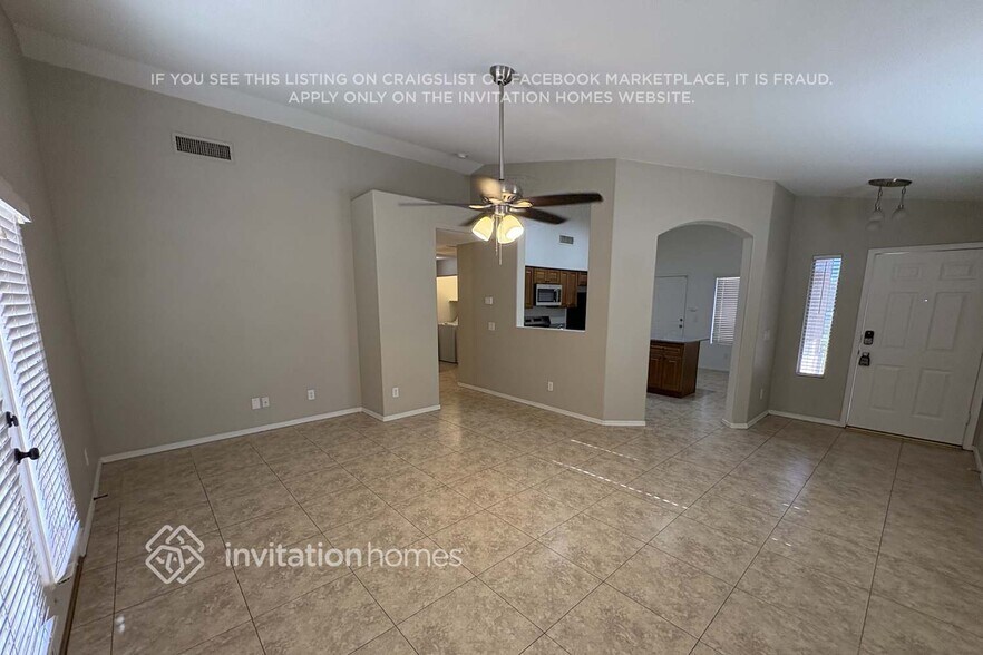 Building Photo - 14761 W Lucas Ln