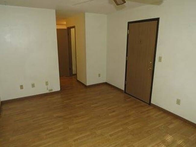Building Photo - 517 Fairchild St