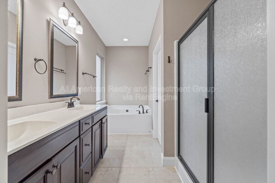 Building Photo - 209 Casper Dr