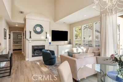 Building Photo - 17 Auvergne