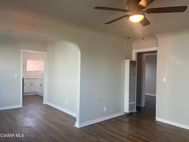 Building Photo - 341 S Ave 56