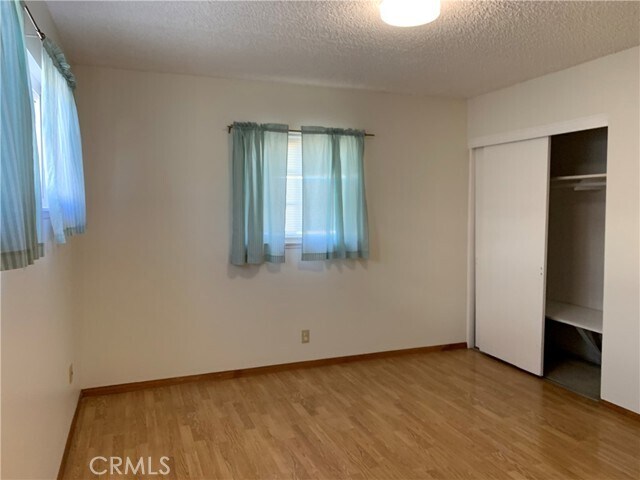 Building Photo - 18233 Bellorita St